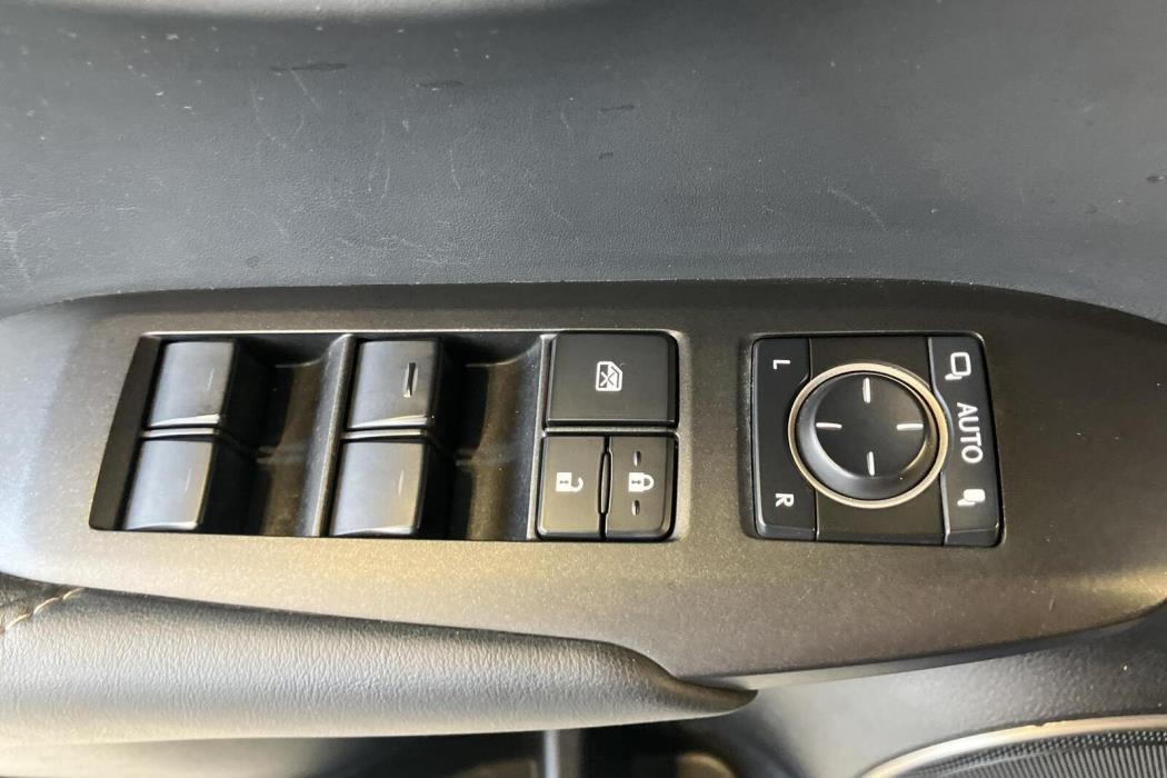 Lexus NX 2016