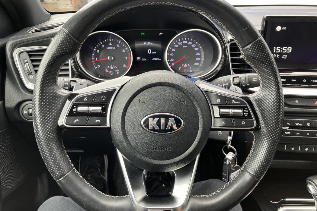 Kia ProCeed 2021