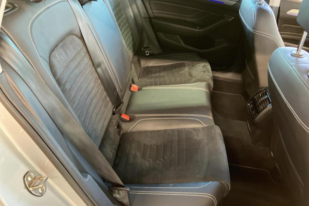 Volkswagen Passat 2020