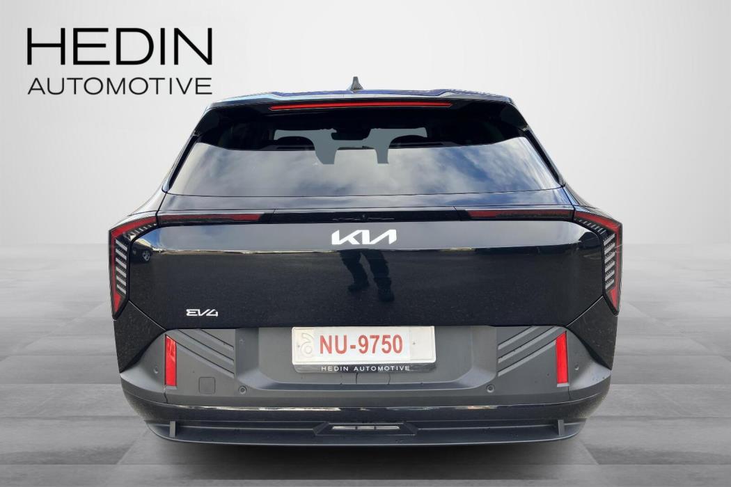 Kia EV4 2026