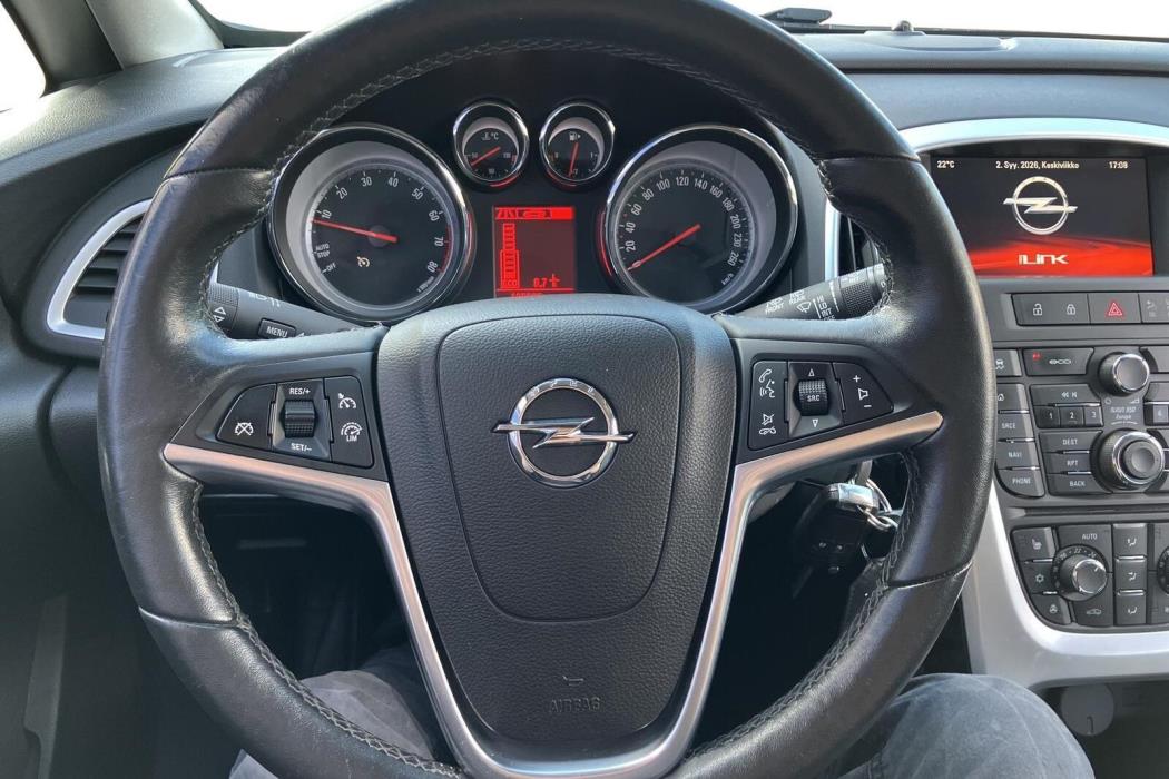 Opel Astra 2015