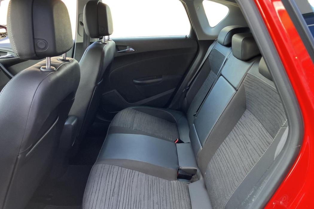 Opel Astra 2015