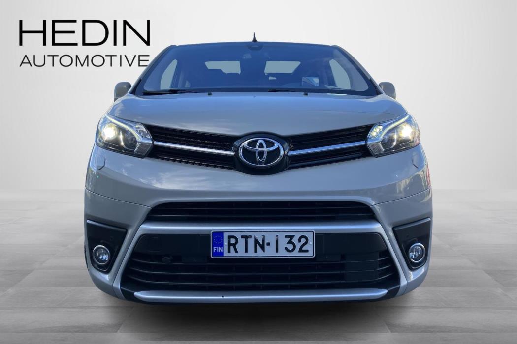 Toyota Proace Verso 2017