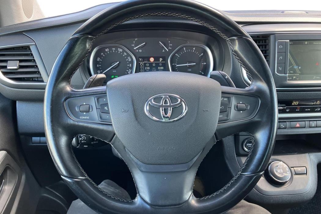 Toyota Proace Verso 2017