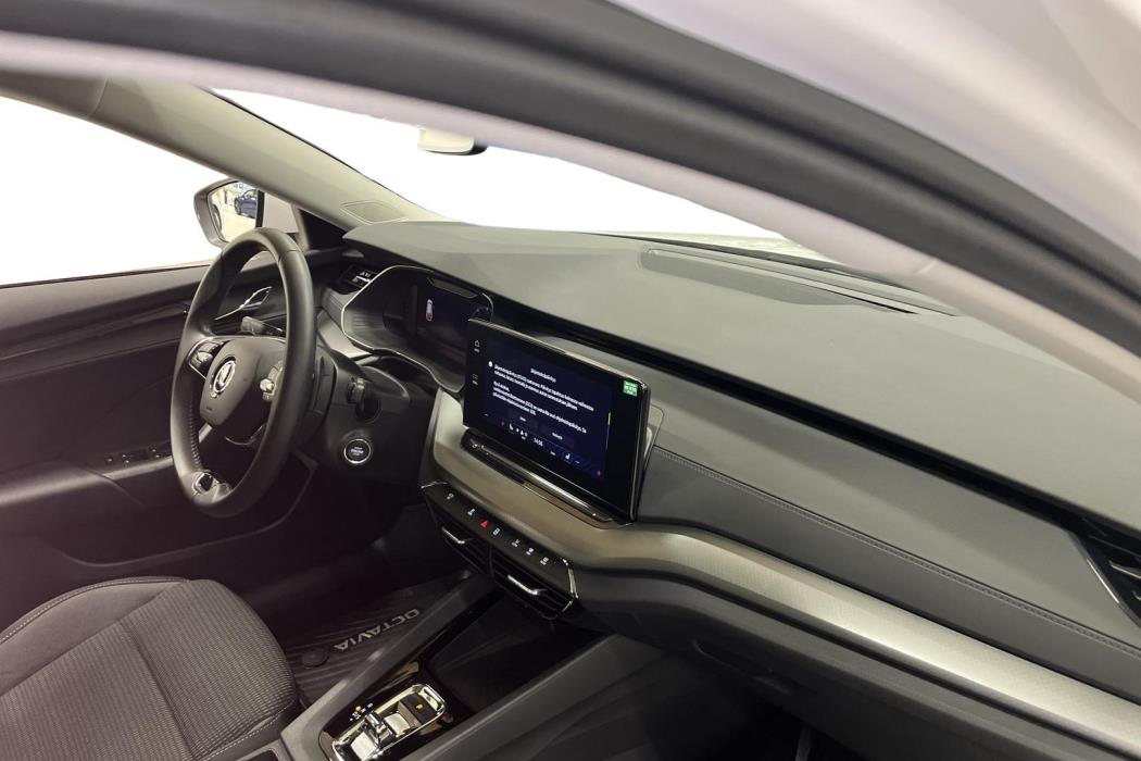 Skoda Octavia 2024