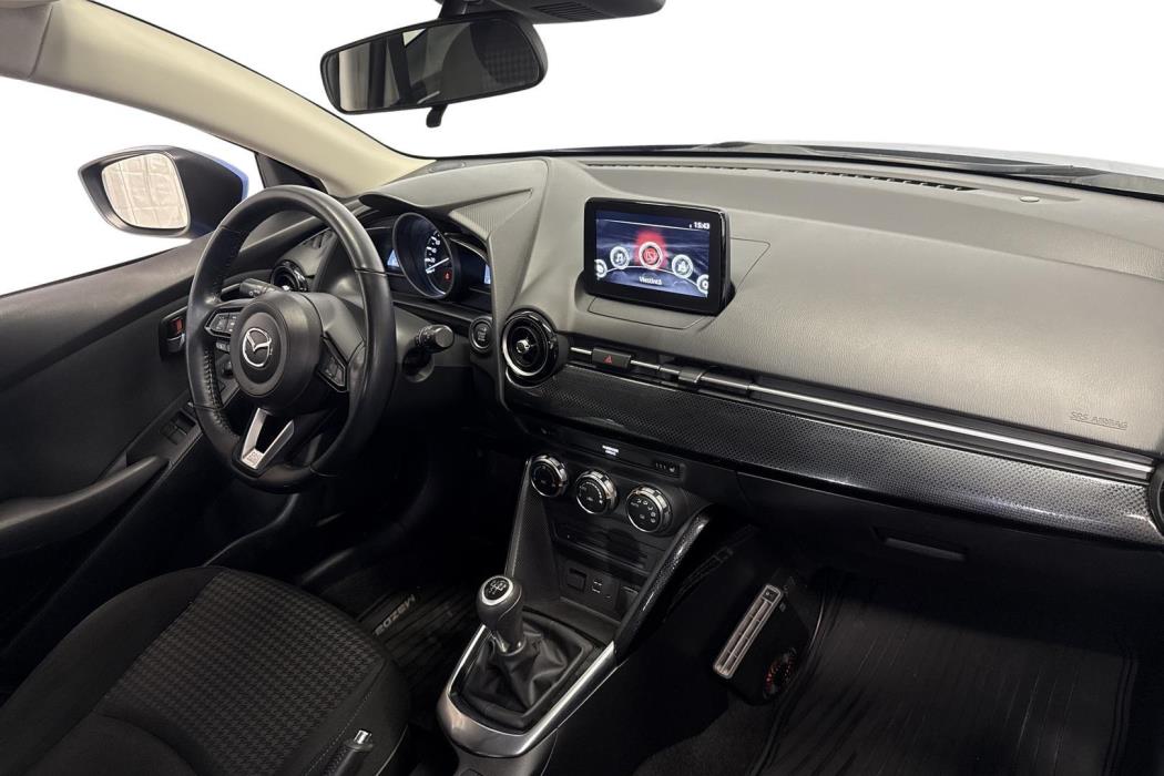 Mazda 2 2019