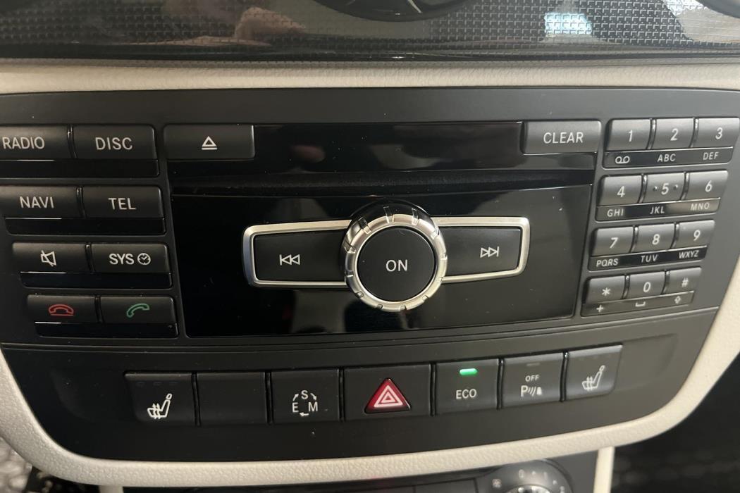 Mercedes-Benz B 2012