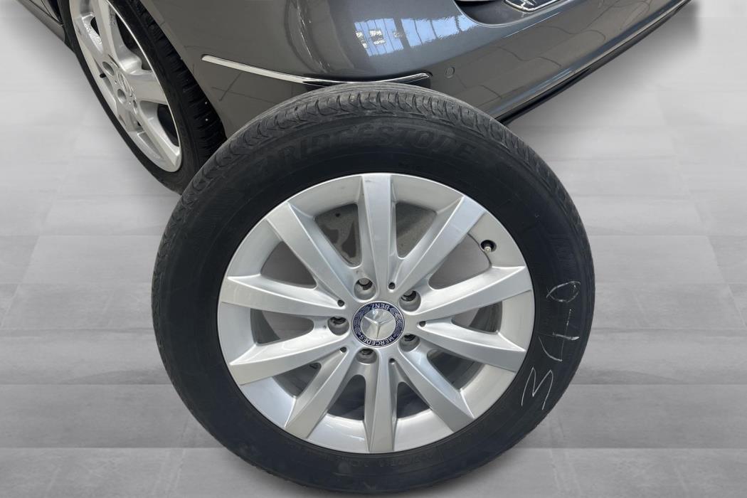 Mercedes-Benz B 2012