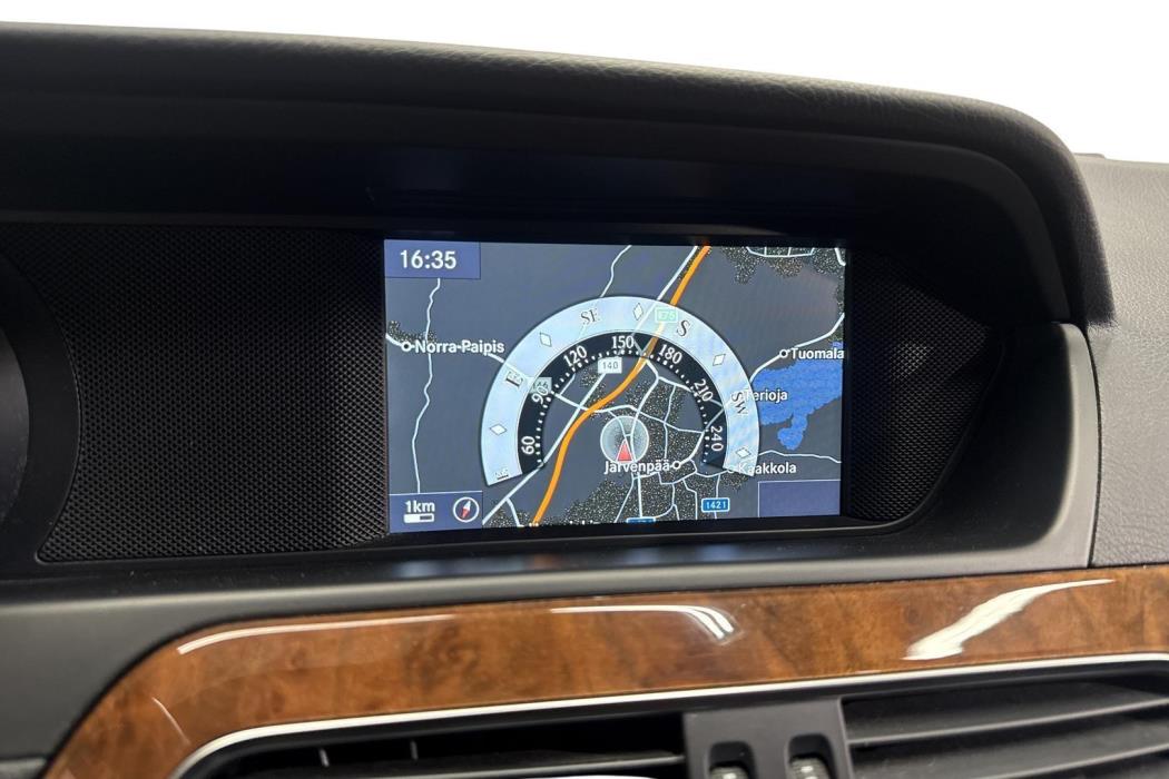 Mercedes-Benz C 2013