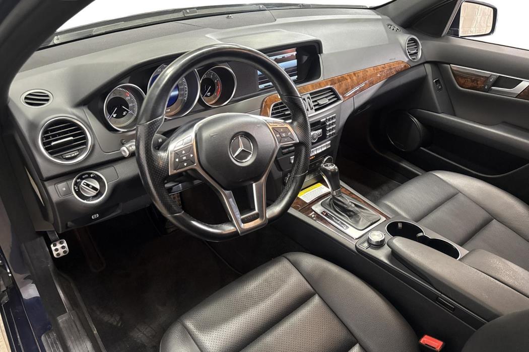 Mercedes-Benz C 2013