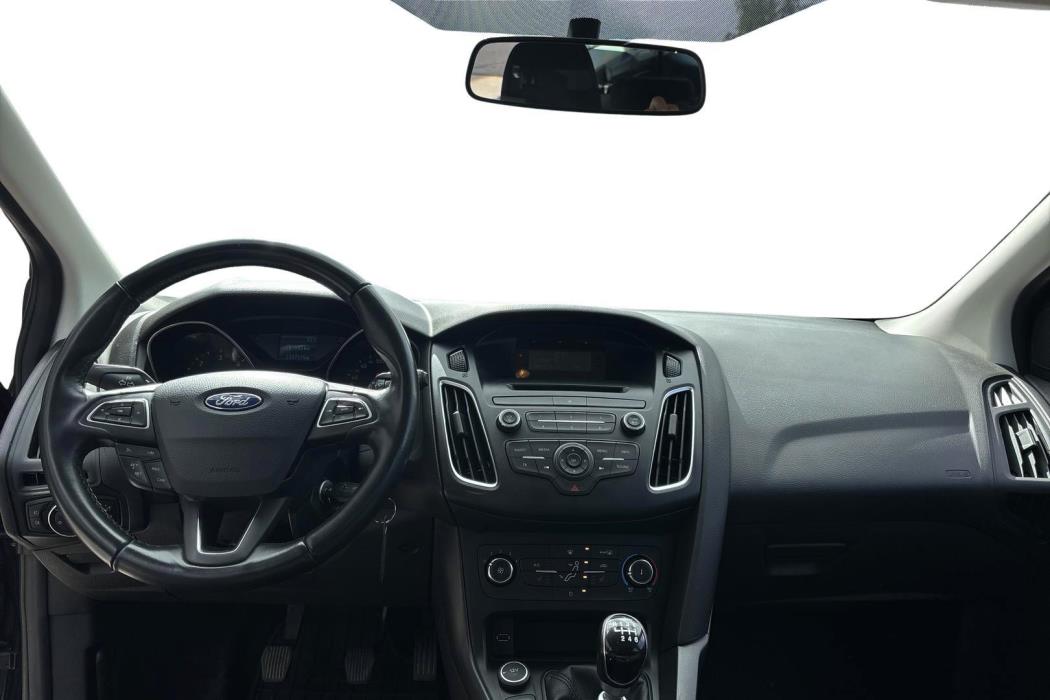 FORD FOCUS 2015