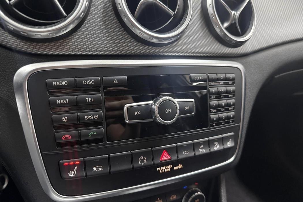 Mercedes-Benz GLA 2015