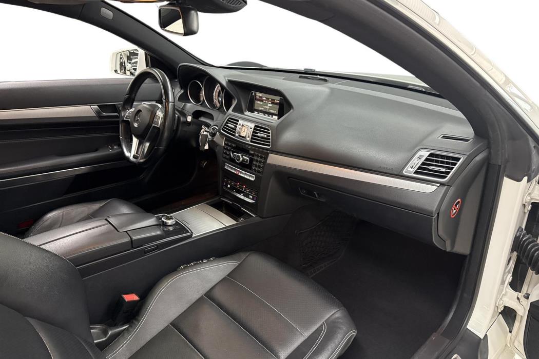 MERCEDES-BENZ E 2013