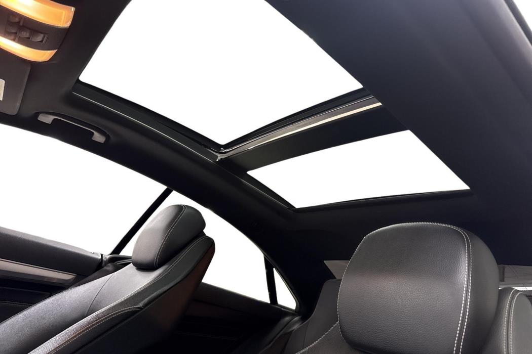 MERCEDES-BENZ E 2013