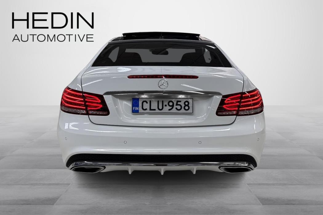 MERCEDES-BENZ E 2013