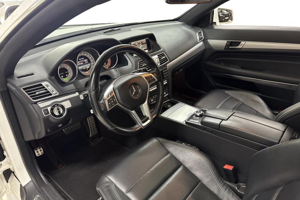 MERCEDES-BENZ E 2013