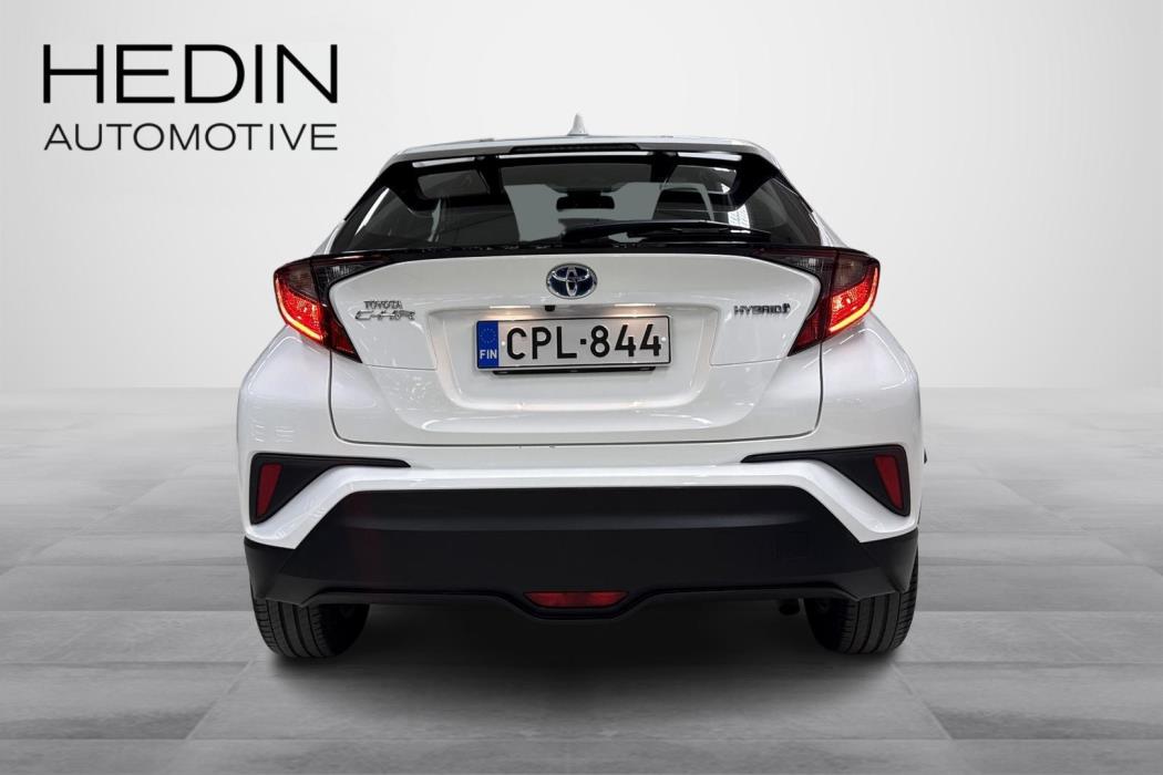 TOYOTA C-HR 2021