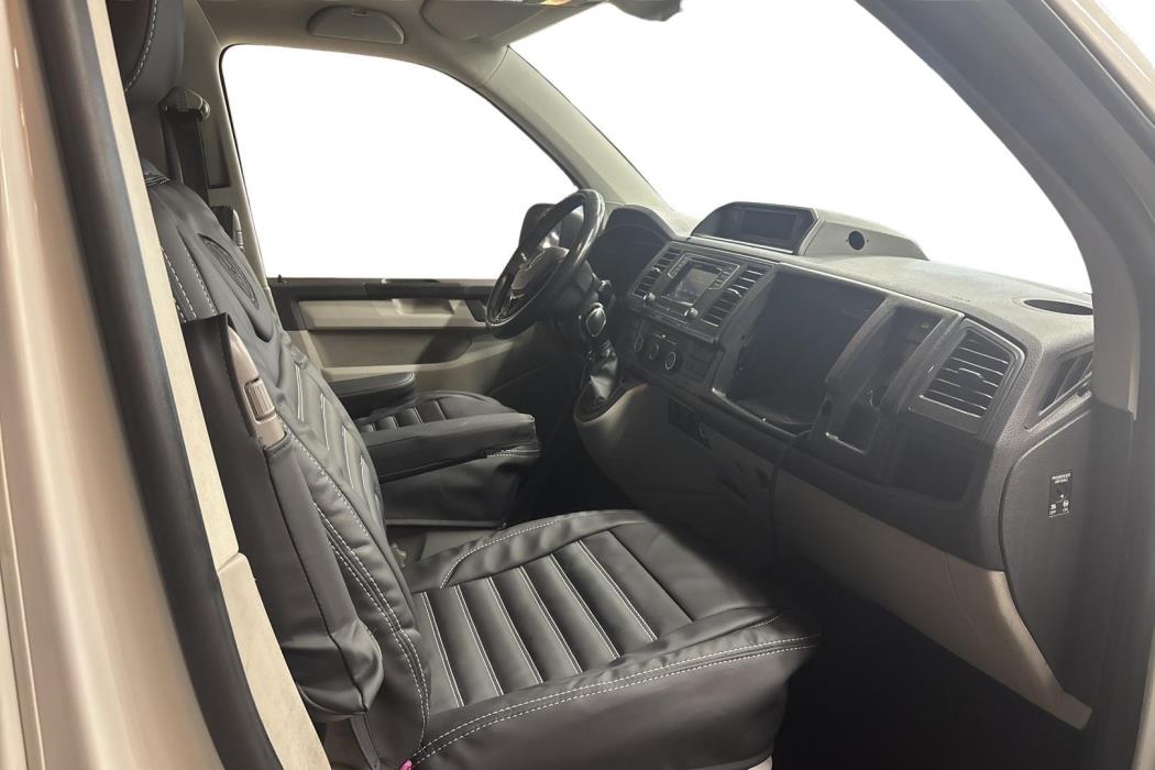 VOLKSWAGEN TRANSPORTER 2016