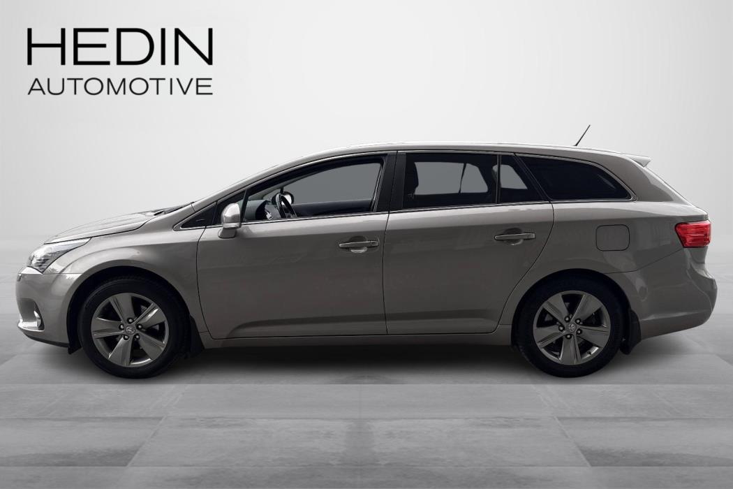 TOYOTA AVENSIS 2015