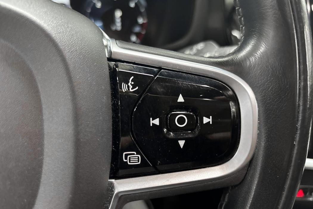 VOLVO V60 2019