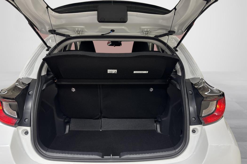 MAZDA MAZDA2 HYBRID 2023