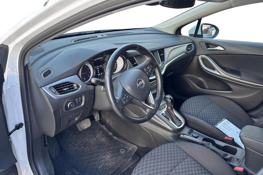 Opel Astra 2020