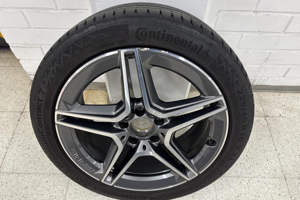 MERCEDES-BENZ C 2018