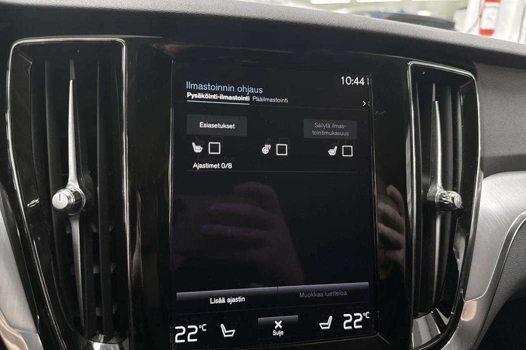 Volvo V60 2021