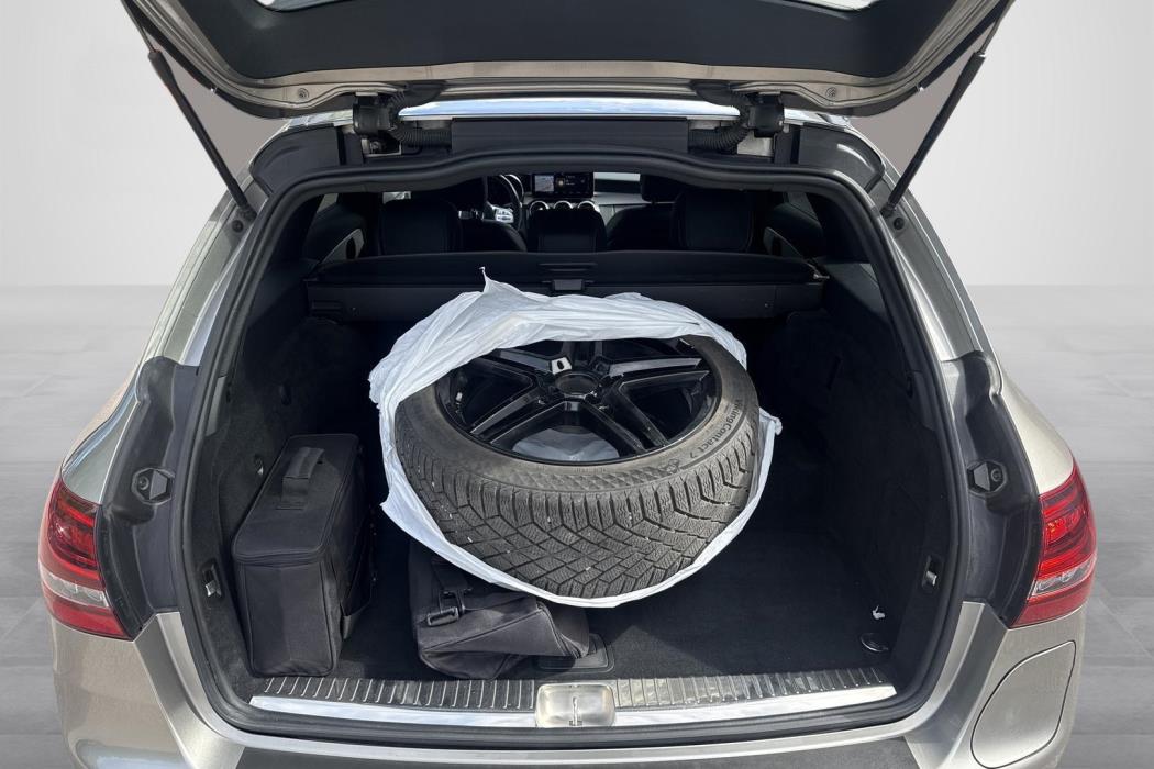 Mercedes-Benz C 2021