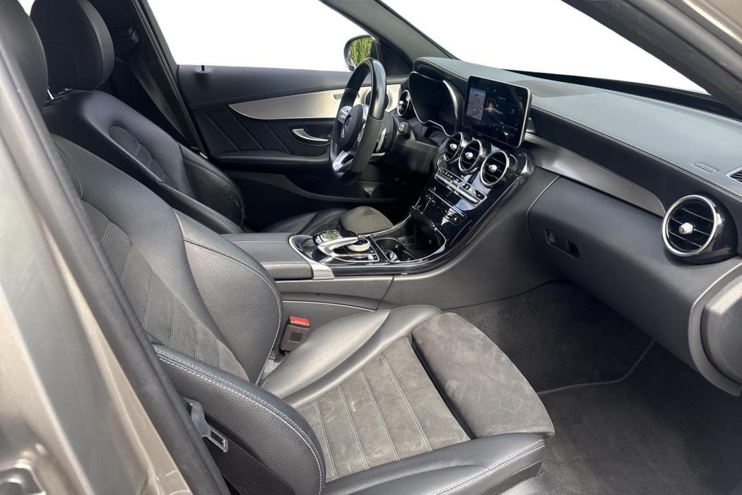 Mercedes-Benz C 2021