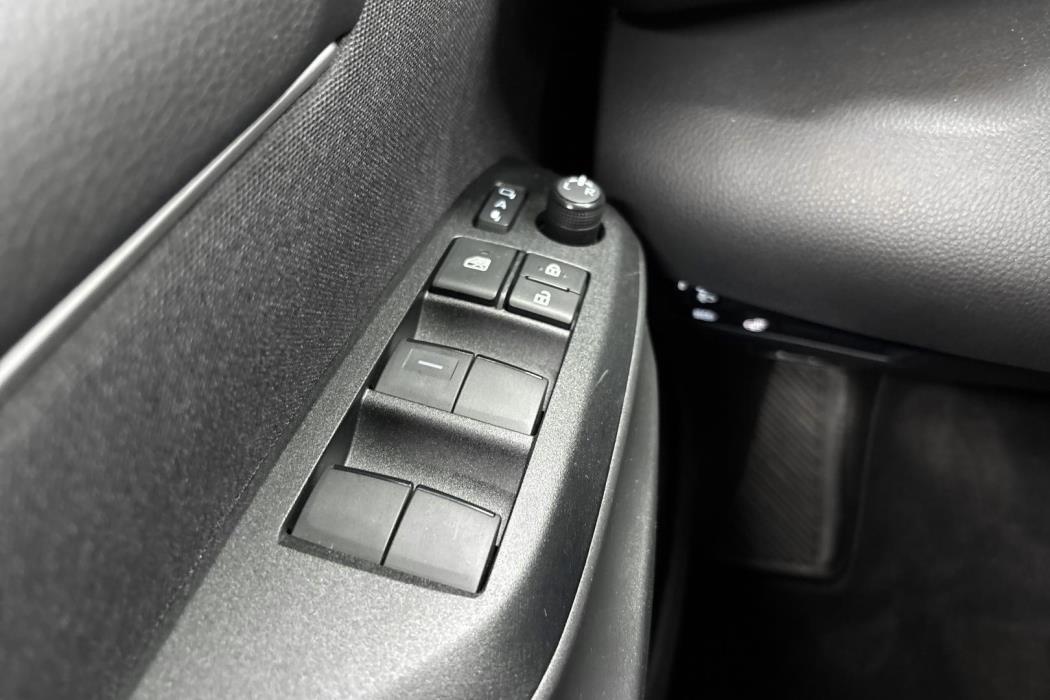 MAZDA MAZDA2 HYBRID 2025