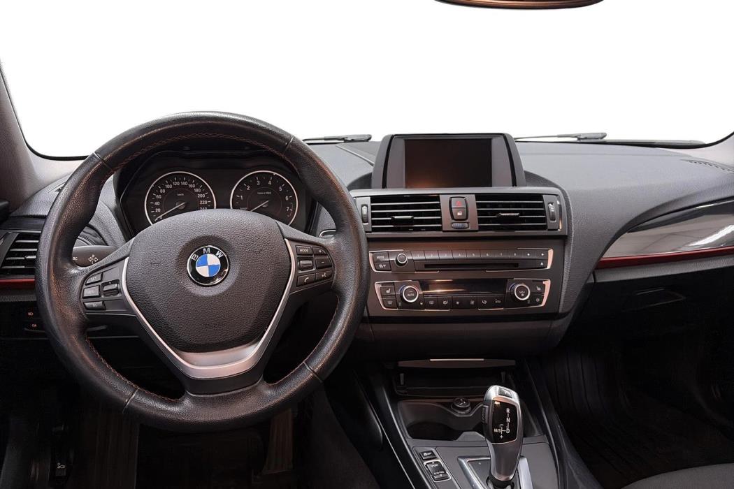 BMW 118 2011