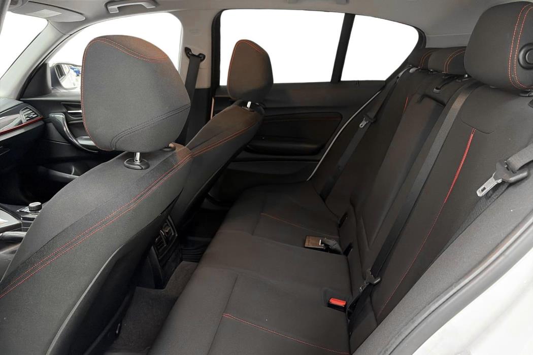 BMW 118 2011