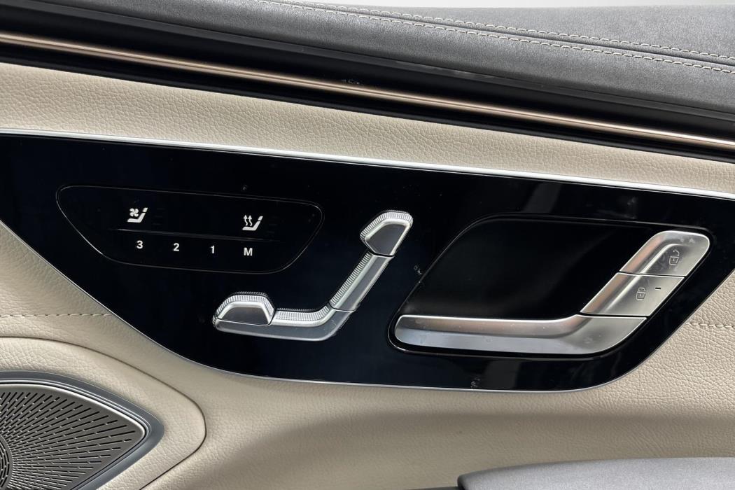 Mercedes-Benz EQS 2021