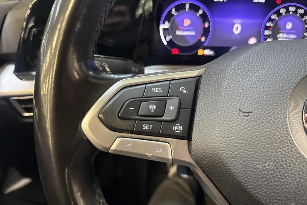 Volkswagen Golf 2021
