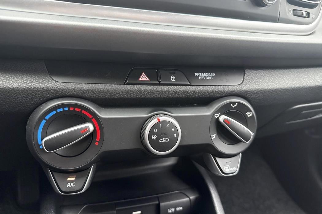 Kia Rio 2021