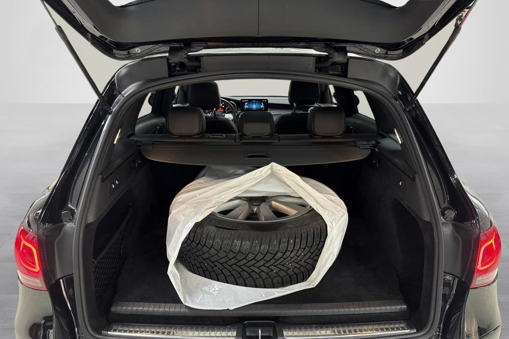 Mercedes-Benz GLC 2021