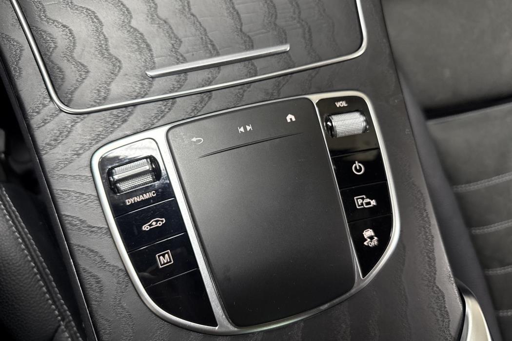 Mercedes-Benz GLC 2021