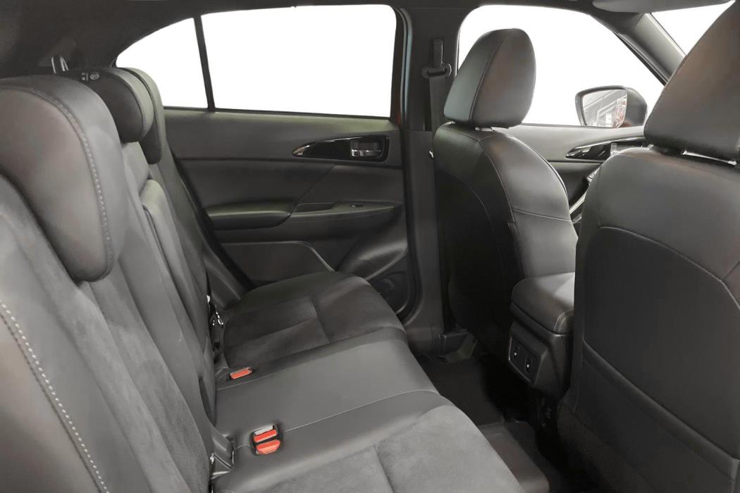 MITSUBISHI Eclipse Cross 2025