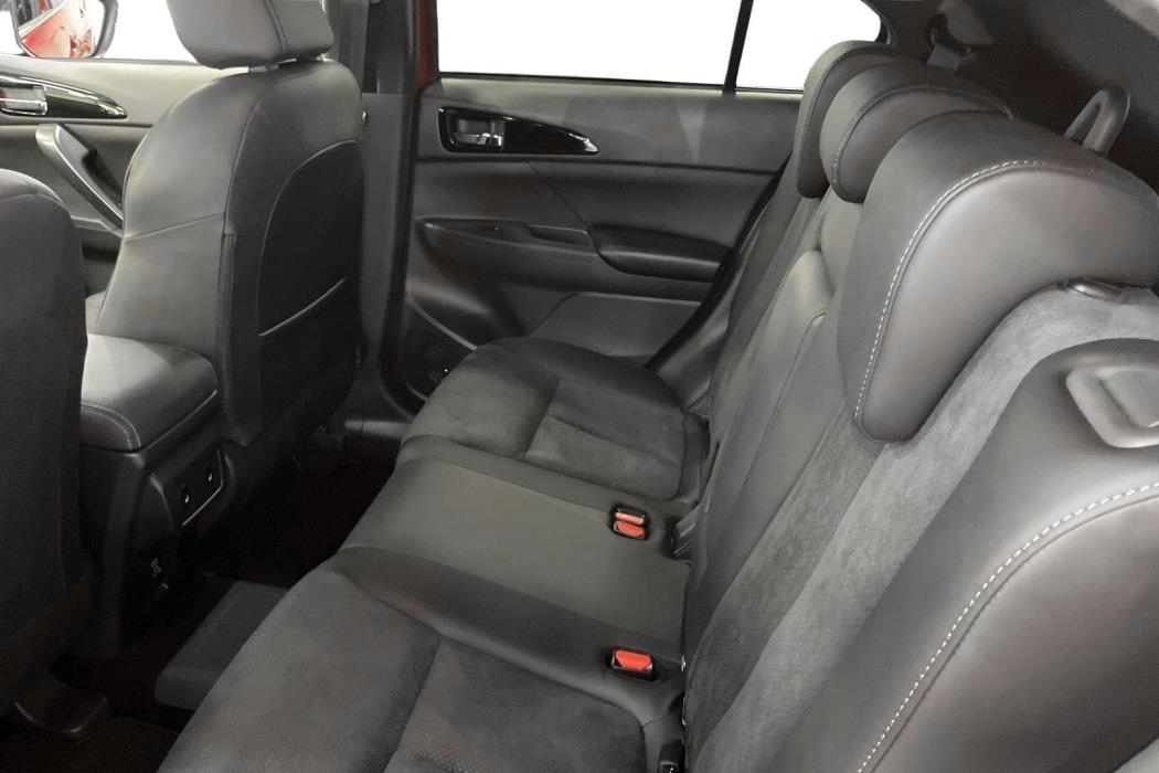 MITSUBISHI Eclipse Cross 2025