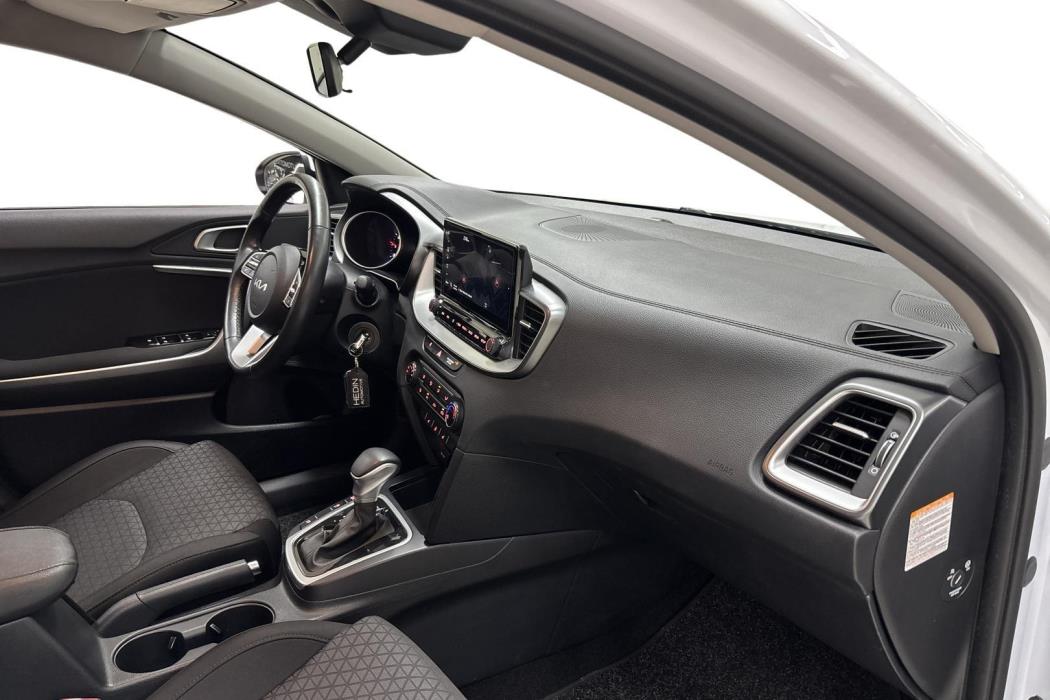 KIA CEED 2025