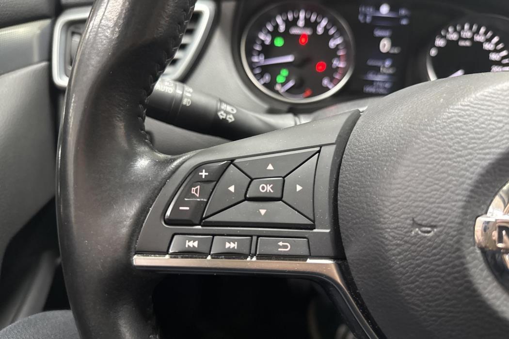 NISSAN Qashqai 2018