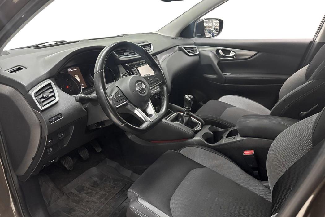 NISSAN Qashqai 2018