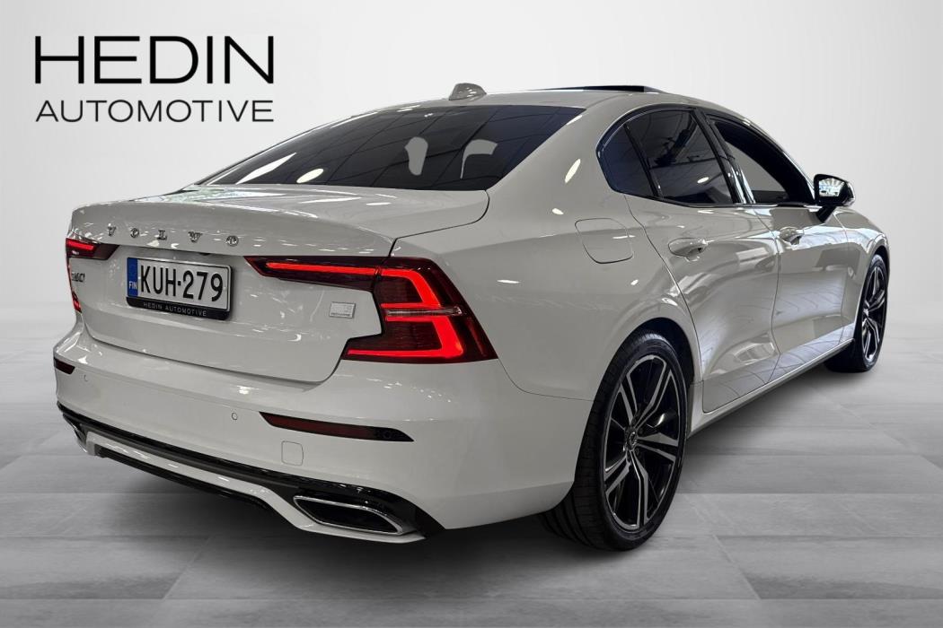 Volvo S60 2021