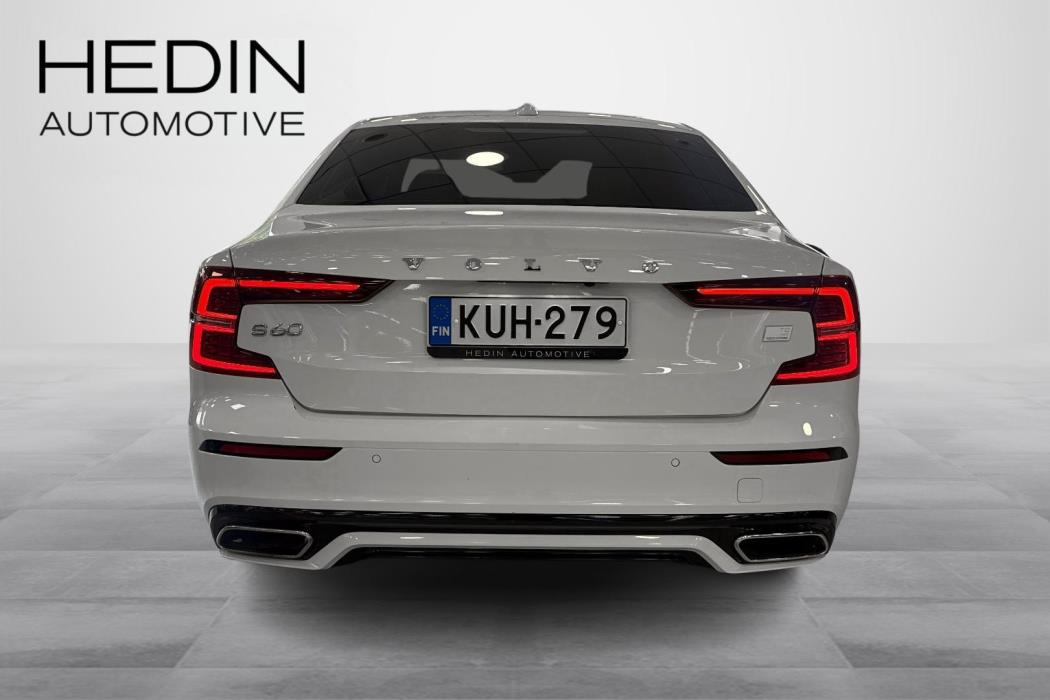 Volvo S60 2021