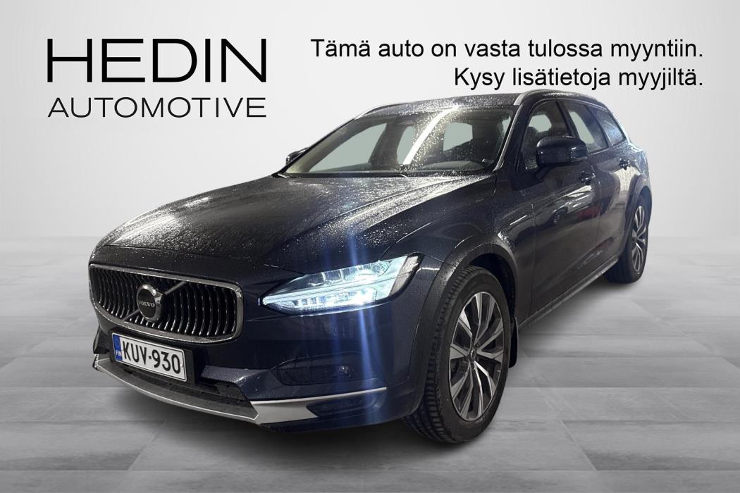 Volvo V90 Cross Country 2023