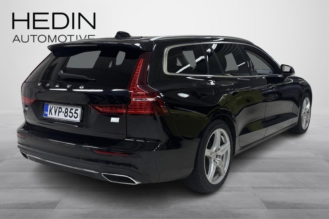VOLVO V60 2020