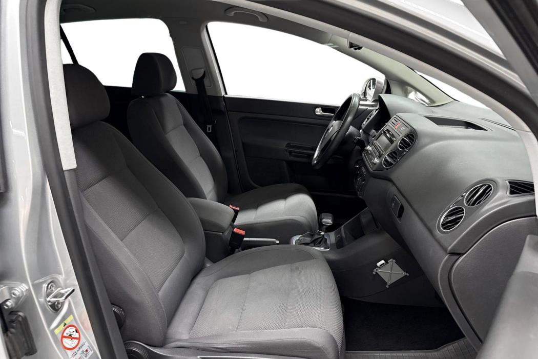 VOLKSWAGEN GOLF PLUS 2009