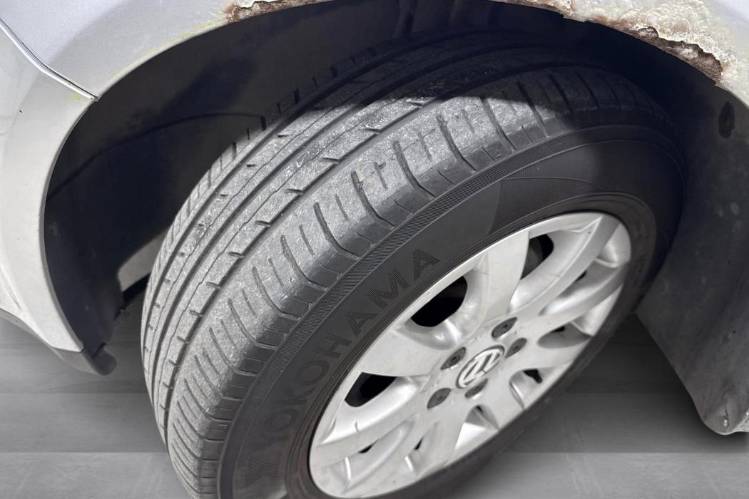 VOLKSWAGEN GOLF PLUS 2009