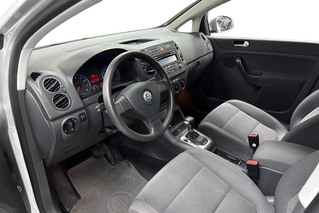VOLKSWAGEN GOLF PLUS 2009